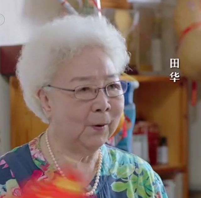 央视国庆晚会创新亮点！现场无主持人，周深伴舞上演一键换装休闲区蓝鸢梦想 - Www.slyday.coM