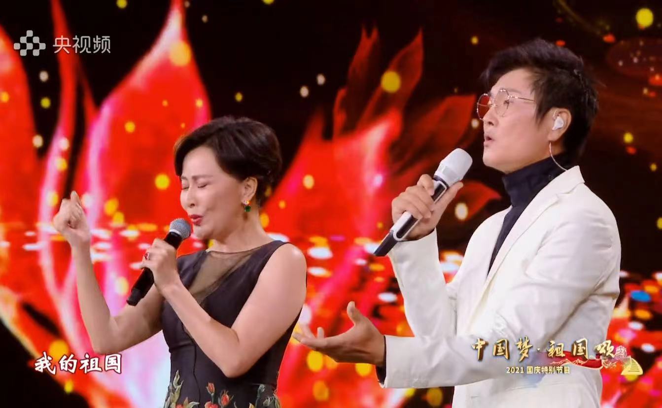 央视国庆晚会，多名港澳台歌手参加演出，谢霆锋帅气打鼓卖力演唱休闲区蓝鸢梦想 - Www.slyday.coM