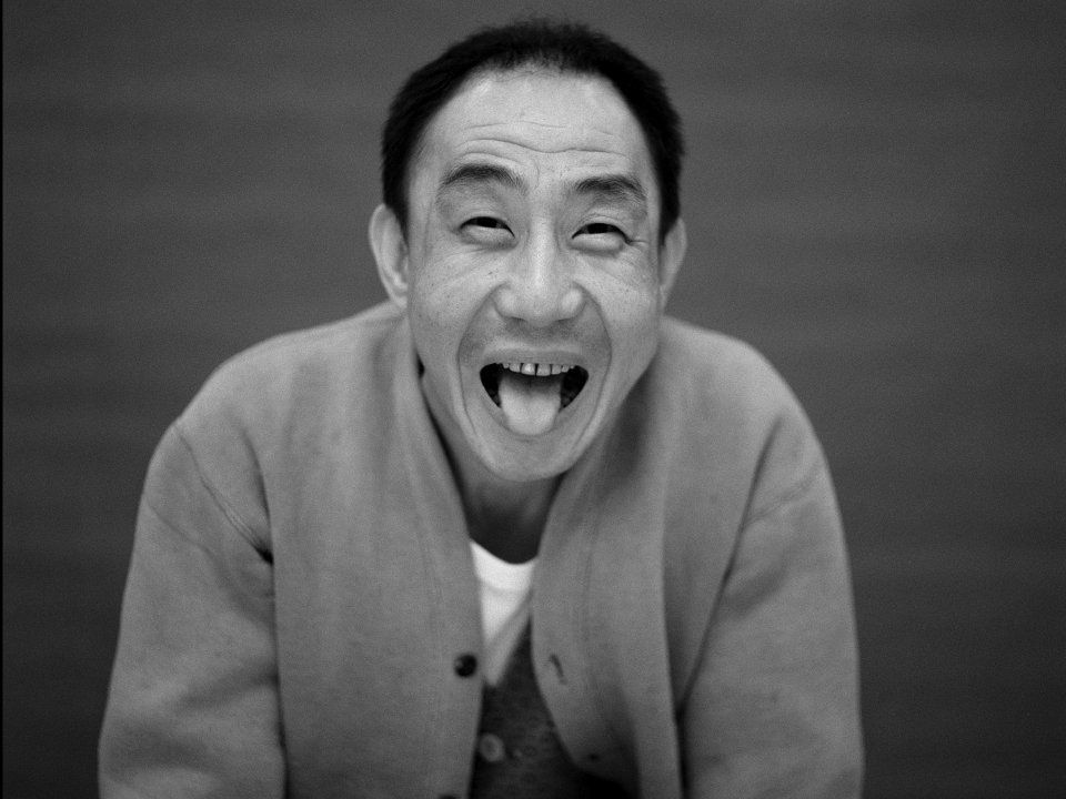 赵已然他是堕落的废人还是不屈的斗士