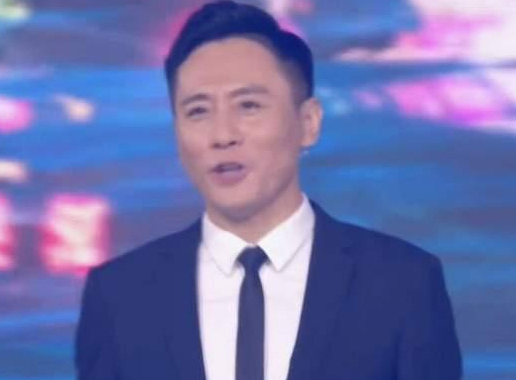 张杰、刘烨时隔10天再同台，国庆晚会各自开嗓，为人父后卸下恩怨休闲区蓝鸢梦想 - Www.slyday.coM