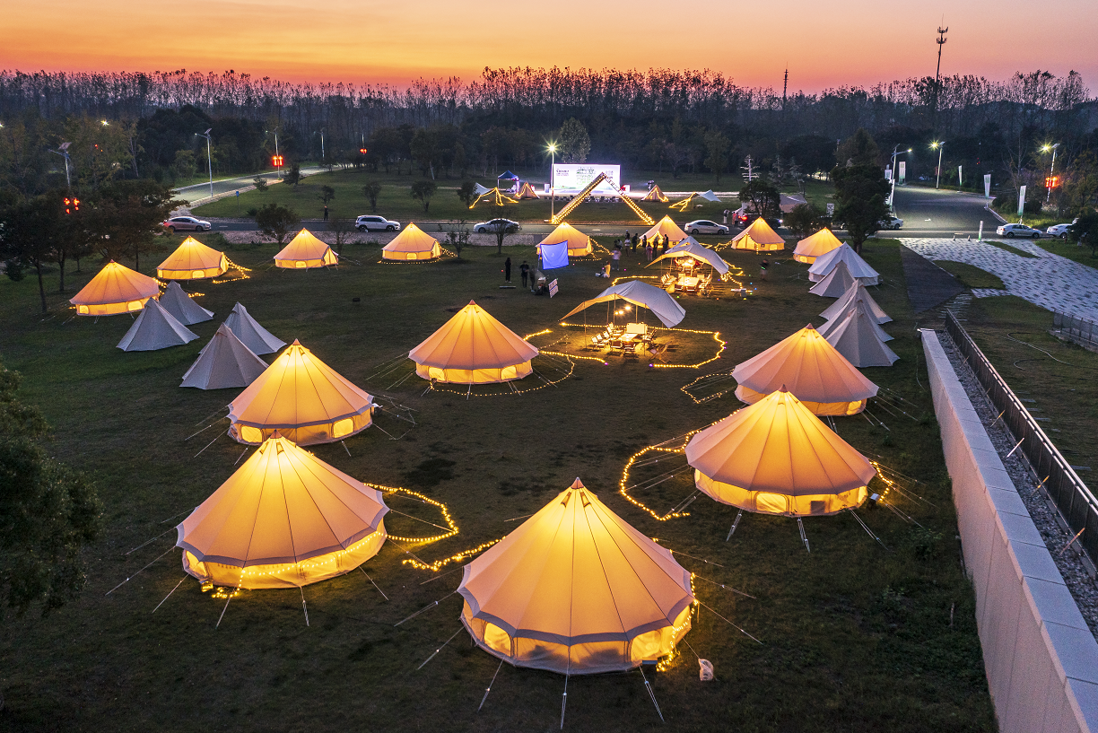 南京户外帐篷大会在六合开启国庆嘉年华|南京市_新浪新闻
