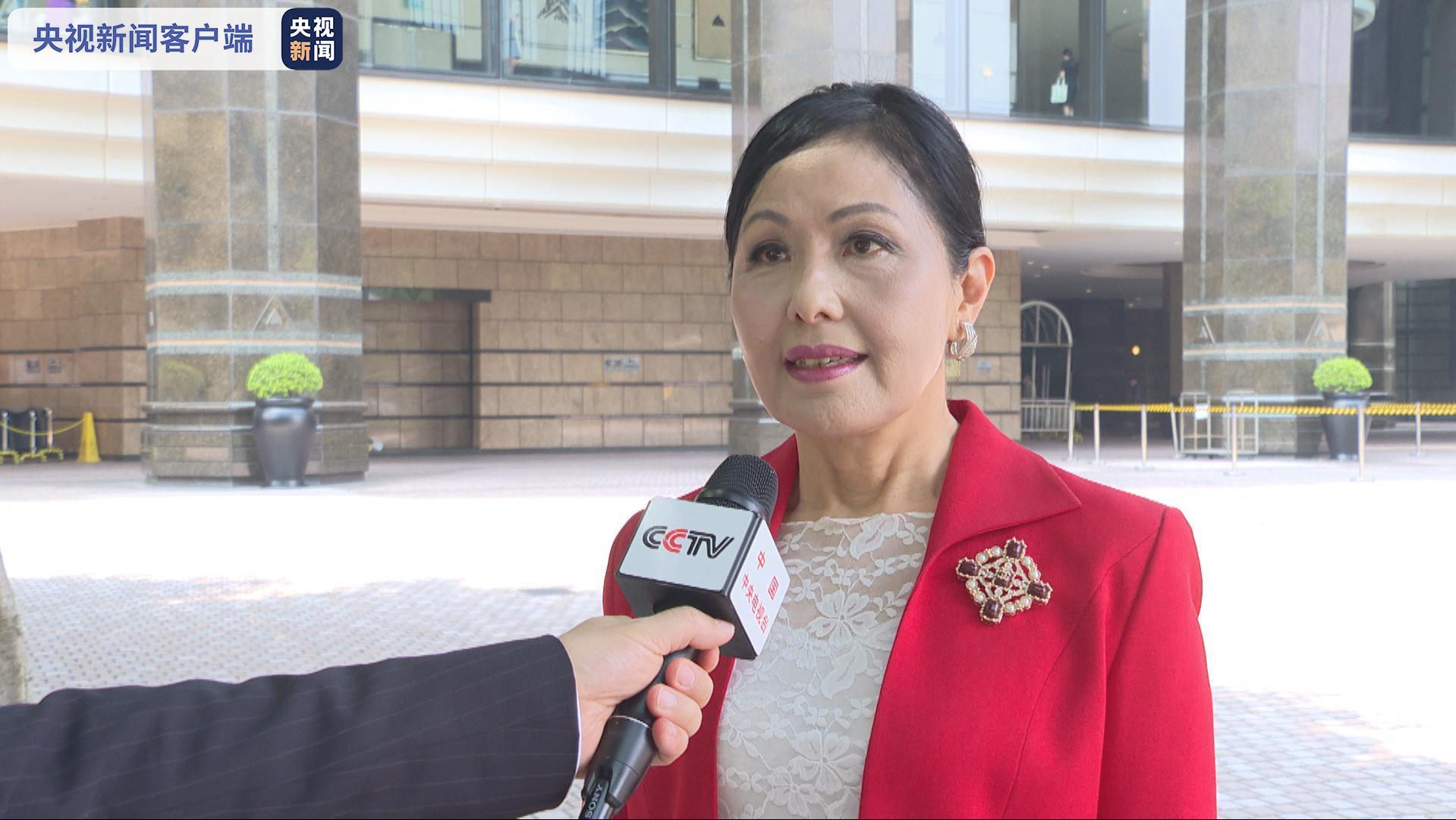 香港各界举行多项活动庆贺国庆佳节，祝福祖国繁荣富强国泰民安休闲区蓝鸢梦想 - Www.slyday.coM