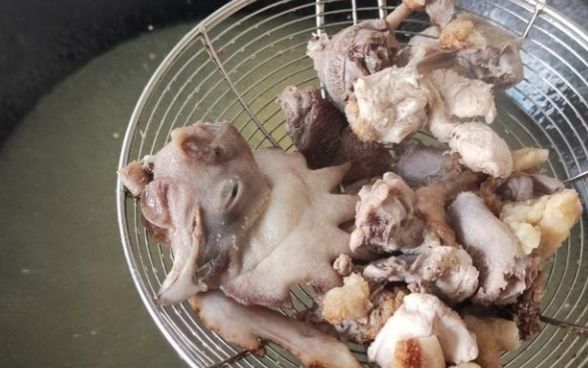 鹿茸菇炖个乡村小母鸡,您是不是把不该丢的丢弃了休闲区蓝鸢梦想 - Www.slyday.coM 鹿茸菇炖个乡村小母鸡,您是不是把不该丢的丢弃了休闲区蓝鸢梦想 - Www.slyday.coM