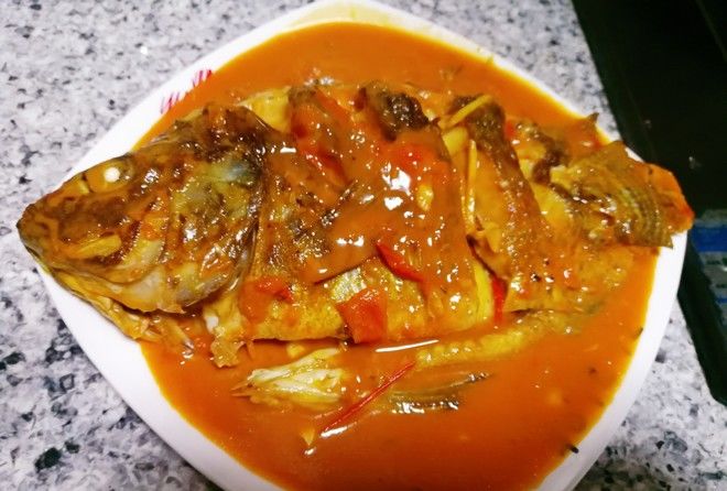 家常鱼肉菜谱,番茄罗非鱼,酸甜开胃,美味下饭,适合夏天|罗非鱼|番茄