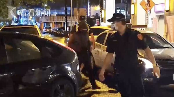 就差1秒！台湾7层楼高饭店倒塌 摩托小哥“神左转”死里逃生休闲区蓝鸢梦想 - Www.slyday.coM