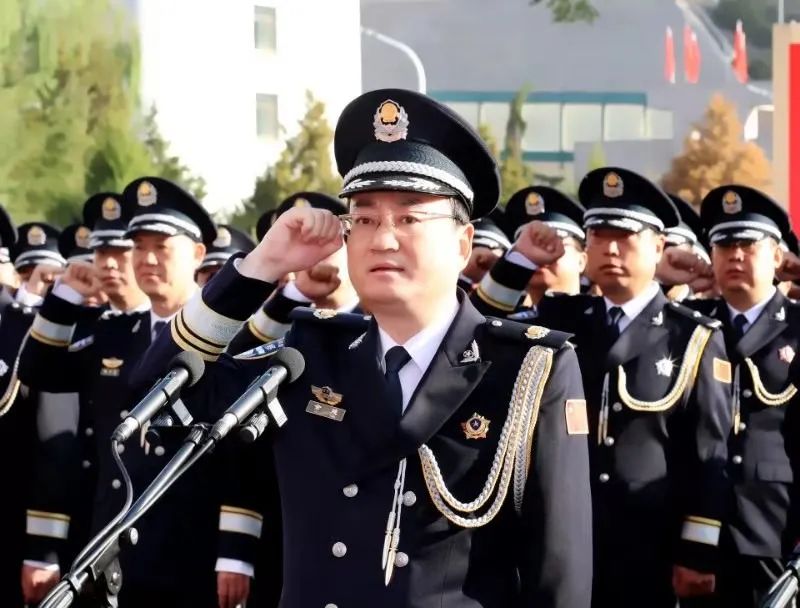 甘肃省公安机关庆祝中华人民共和国成立72周年升国旗暨中国人民警察警