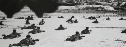 冲上热搜的长津湖，到底为什么让人泪流不止？休闲区蓝鸢梦想 - Www.slyday.coM