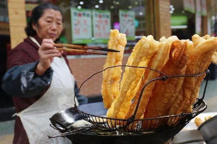 小苏打、食用碱不要随便乱用，很多人一直没用对，看完涨知识了休闲区蓝鸢梦想 - Www.slyday.coM