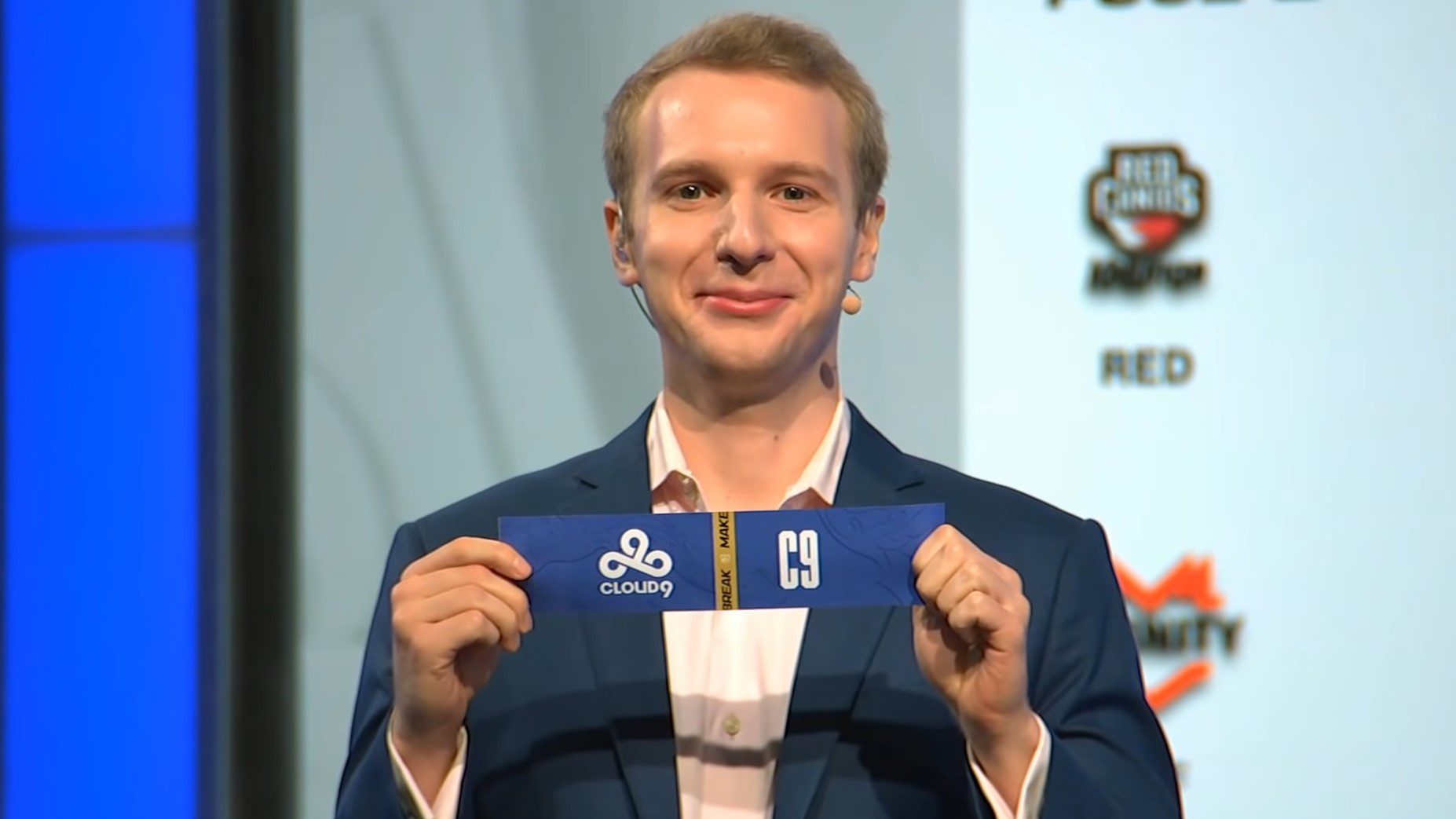 外媒评论员S11入围赛分析预测:全员看好C9,只有一人不看好LNG休闲区蓝鸢梦想 - Www.slyday.coM 外媒评论员S11入围赛分析预测:全员看好C9,只有一人不看好LNG休闲区蓝鸢梦想 - Www.slyday.coM