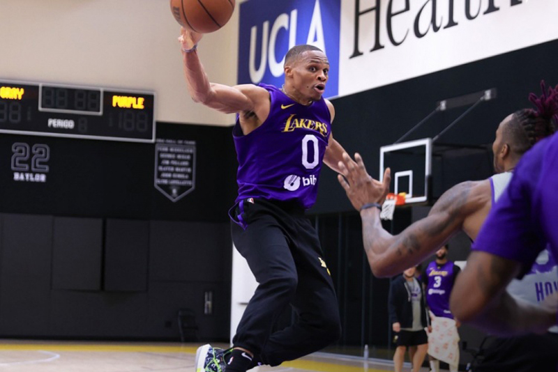 威少立军令状,要把戴维斯推向巅峰,詹姆斯的嗓子为什么喊哑了?休闲区蓝鸢梦想 - Www.slyday.coM 威少立军令状,要把戴维斯推向巅峰,詹姆斯的嗓子为什么喊哑了?休闲区蓝鸢梦想 - Www.slyday.coM