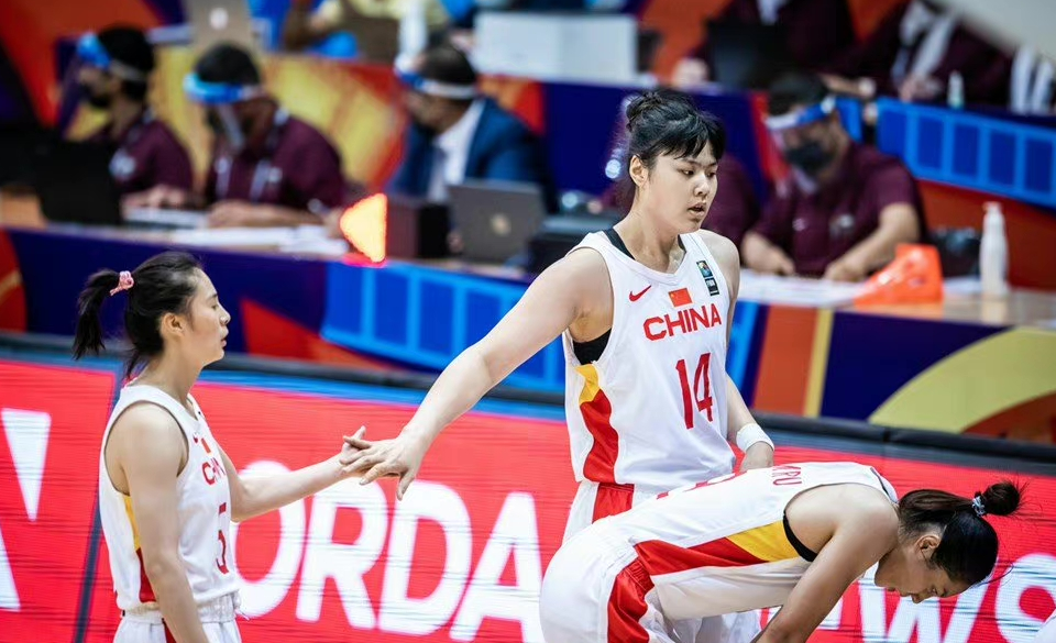 央视直播！中国女篮决战老冤家，许利民全力复仇，李月汝成胜负手休闲区蓝鸢梦想 - Www.slyday.coM