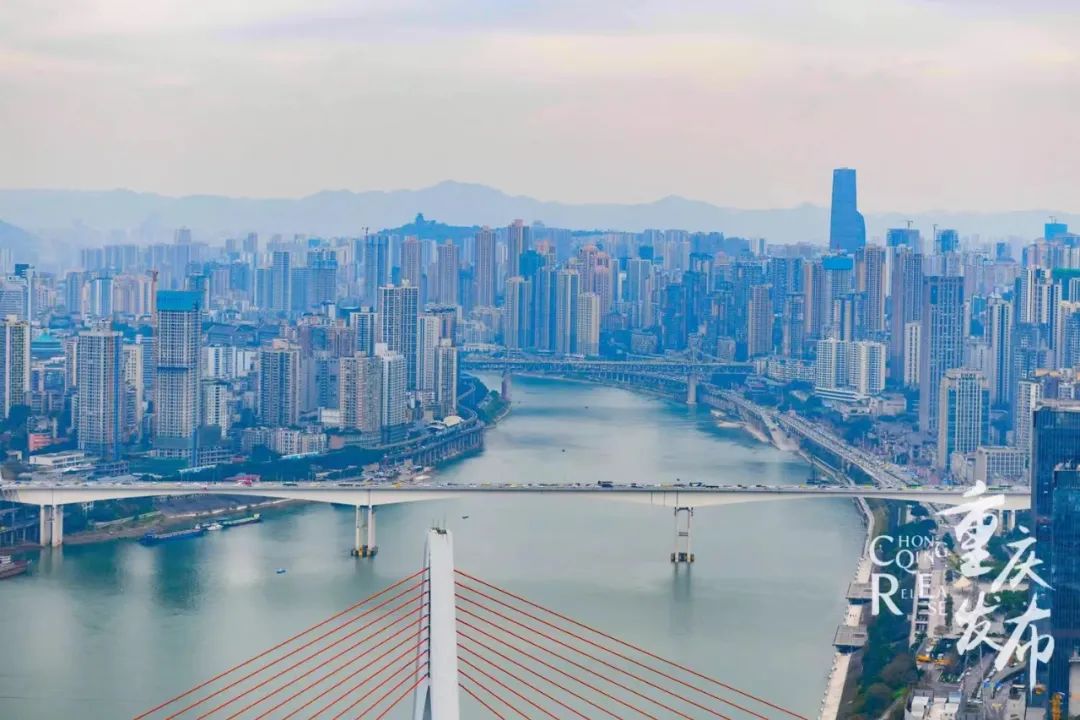 黄花园嘉陵江大桥 邹乐 摄