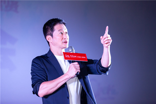 《长津湖》票房破15亿仅用四天，刷新多项记录，吴京讲述背后艰辛休闲区蓝鸢梦想 - Www.slyday.coM