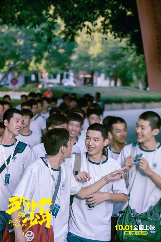 专访导演宋灏霖 揭秘《五个扑水的少年》创作幕后休闲区蓝鸢梦想 - Www.slyday.coM