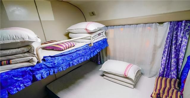 中国第一辆双层海景列车,沿途风景堪称世界级大片,还有酒吧KTV休闲区蓝鸢梦想 - Www.slyday.coM