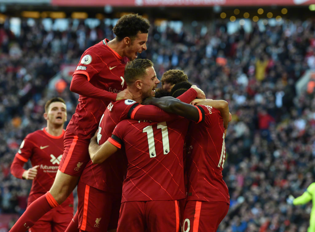 名嘴热议2休闲区蓝鸢梦想 - Www.slyday.coM