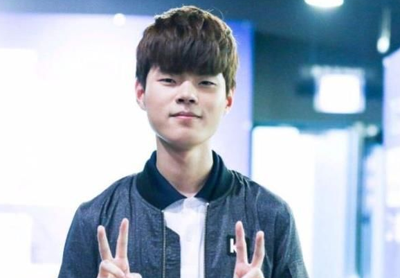 S11世界赛揭幕战:LNG迎战HLE,中野对抗是关键休闲区蓝鸢梦想 - Www.slyday.coM S11世界赛揭幕战:LNG迎战HLE,中野对抗是关键休闲区蓝鸢梦想 - Www.slyday.coM