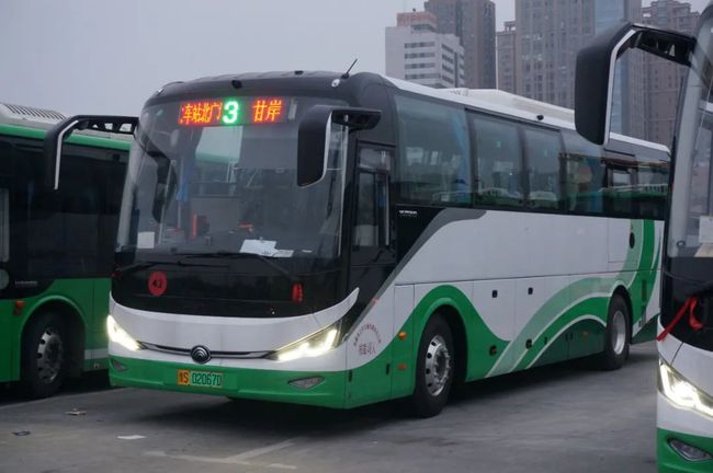 信阳3路公交车上新啦下车需再次刷卡扫码