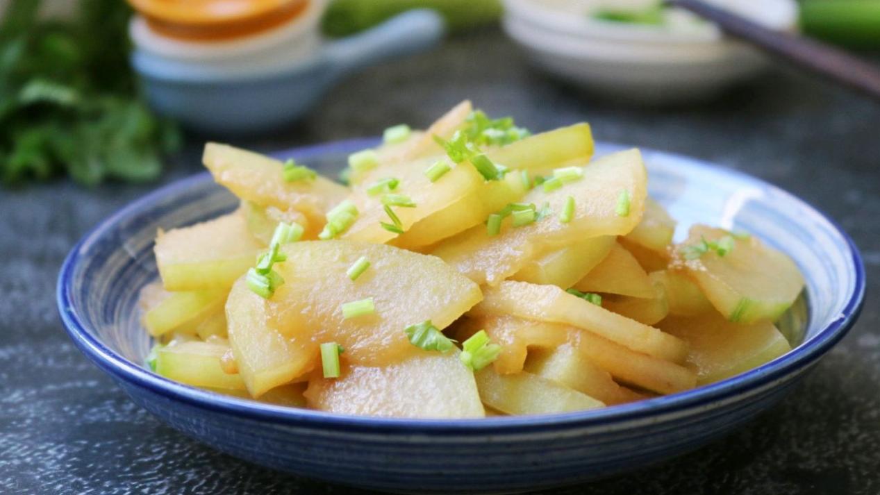 大鱼大肉吃腻了,就试试这个清炒冬瓜,口感清淡,非常解腻|冬瓜|步骤