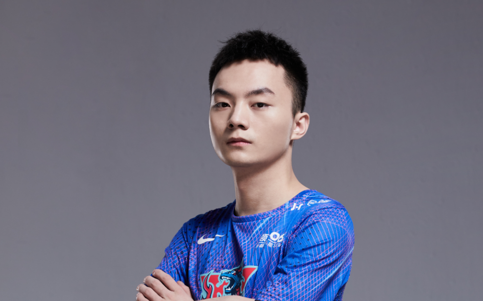 S11入围赛揭幕战：GRF双子星相遇，冷少大战Chovy休闲区蓝鸢梦想 - Www.slyday.coM