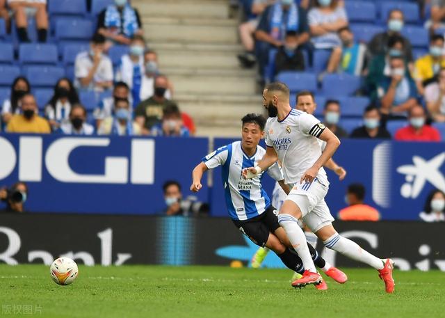 值得吹一辈子！本泽马主动要求跟武磊交换球衣，让队友羡慕不已休闲区蓝鸢梦想 - Www.slyday.coM