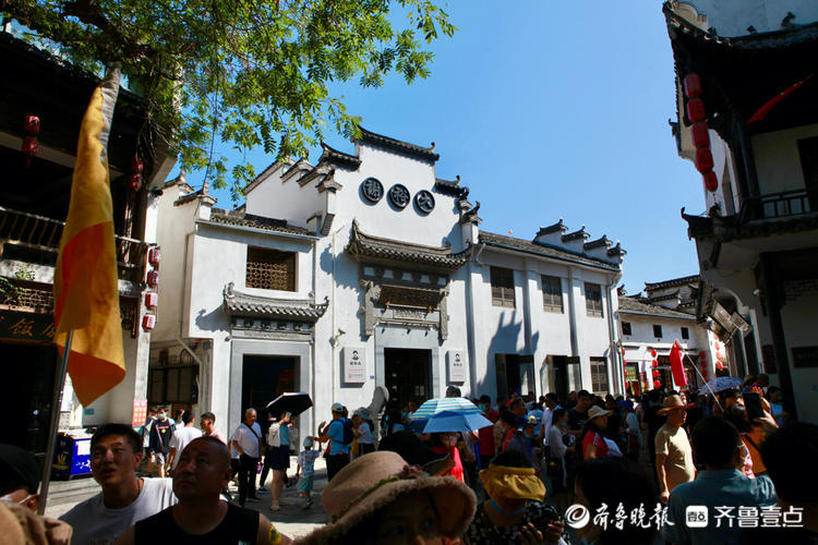 国庆悦|徽派建筑的典范,水墨宏村|宏村|安徽省|黄山市_新浪新闻