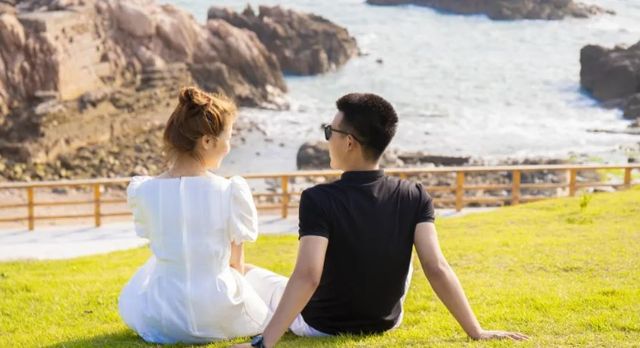 32岁男子有房有车,却在相亲时被女方怼到哑口无言,是为何?休闲区蓝鸢梦想 - Www.slyday.coM 32岁男子有房有车,却在相亲时被女方怼到哑口无言,是为何?休闲区蓝鸢梦想 - Www.slyday.coM