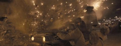 《长津湖》这神枪手圈粉!他一出手,又打出一个银幕硬汉接班人休闲区蓝鸢梦想 - Www.slyday.coM