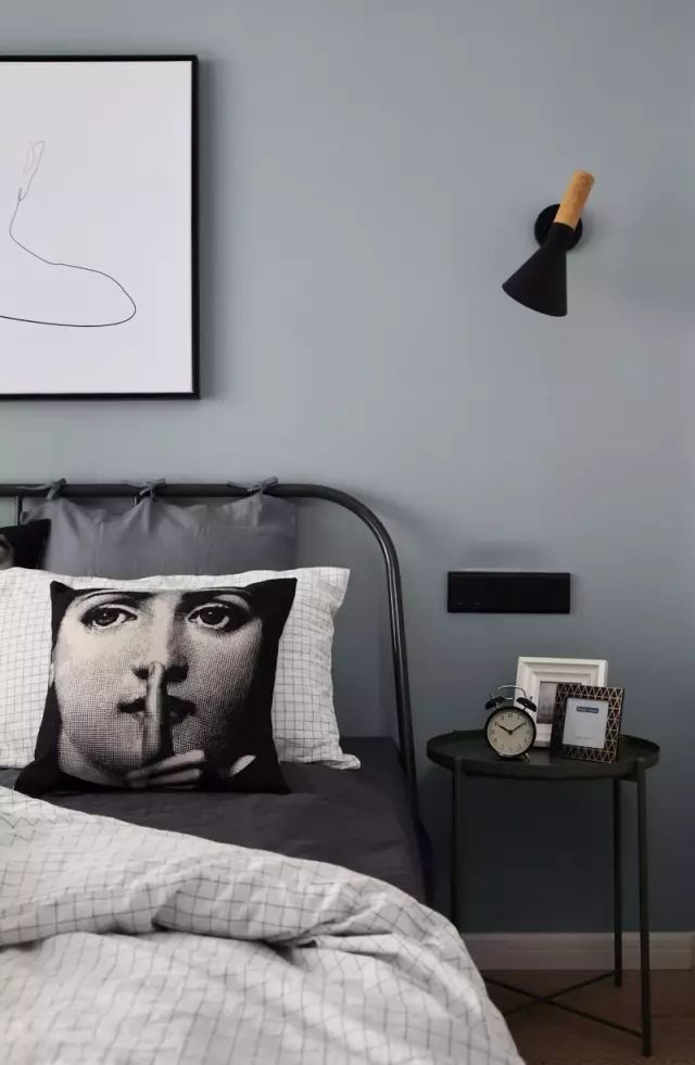 80㎡二居简单装修，电视墙+隐形门二合一的操作，你肯定没见过休闲区蓝鸢梦想 - Www.slyday.coM