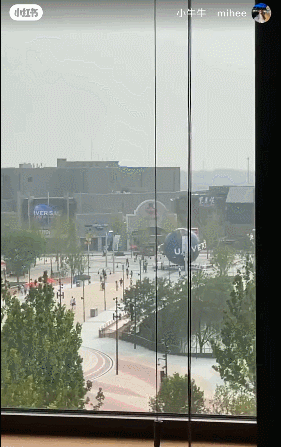 2800一晚的酒店 马桶不刷枕套不换水杯不洗？北京环球影城：正在调查休闲区蓝鸢梦想 - Www.slyday.coM