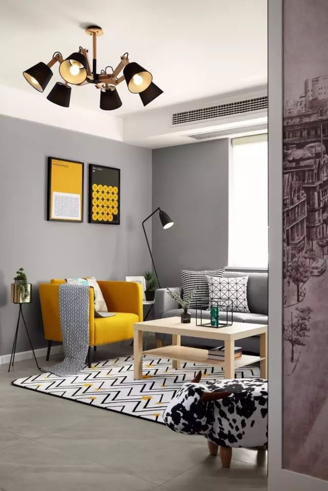 80㎡二居简单装修，电视墙+隐形门二合一的操作，你肯定没见过休闲区蓝鸢梦想 - Www.slyday.coM