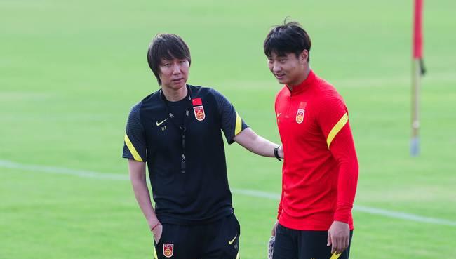 国足决战越南首发预测:归化球员仍难被重用,22岁小将或成奇兵!休闲区蓝鸢梦想 - Www.slyday.coM 国足决战越南首发预测:归化球员仍难被重用,22岁小将或成奇兵!休闲区蓝鸢梦想 - Www.slyday.coM