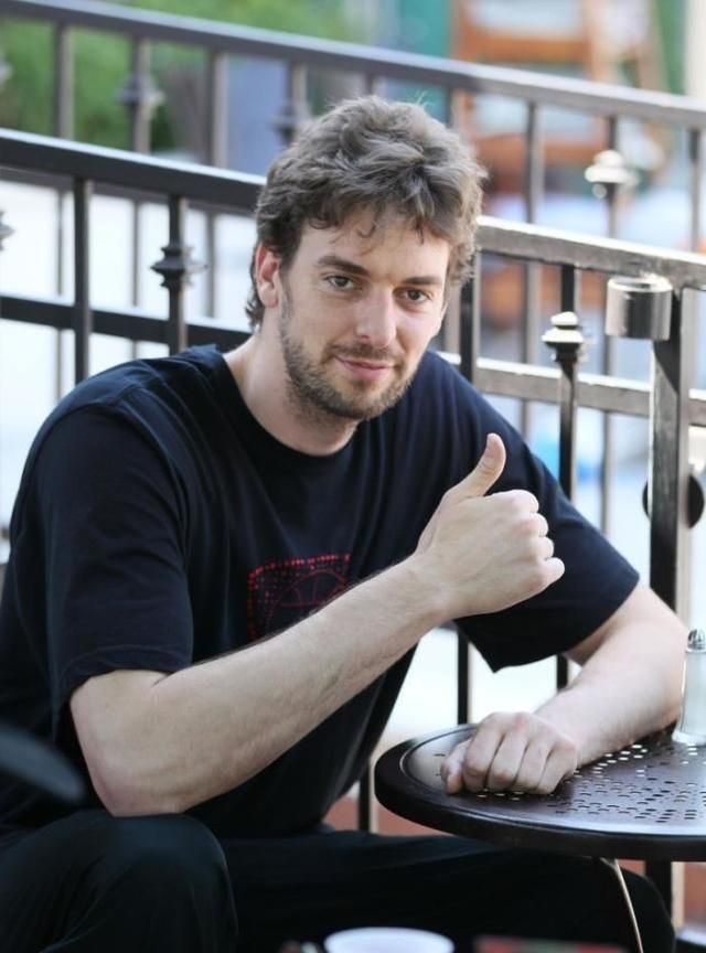 泪目!加索尔在西班牙宣布退役：特别希望我的兄弟科比能在这里!休闲区蓝鸢梦想 - Www.slyday.coM