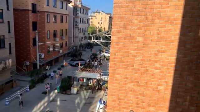 悲剧！浙江一父亲倒车时，不慎压死2岁儿子休闲区蓝鸢梦想 - Www.slyday.coM