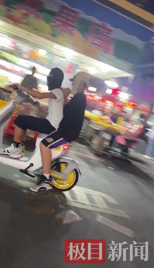 网传浙江丽水一男子街头戴日本军帽，当地警方：将调查核实休闲区蓝鸢梦想 - Www.slyday.coM