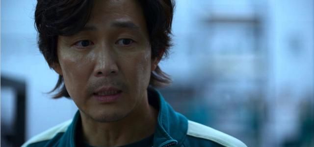 《鱿鱼游戏》静香人偶上热搜,网友热评：以后不敢看哆啦A梦了!休闲区蓝鸢梦想 - Www.slyday.coM