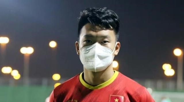 必胜中国!朴恒绪大打心理战,越南球员秀肌肉,国足如何应对?休闲区蓝鸢梦想 - Www.slyday.coM