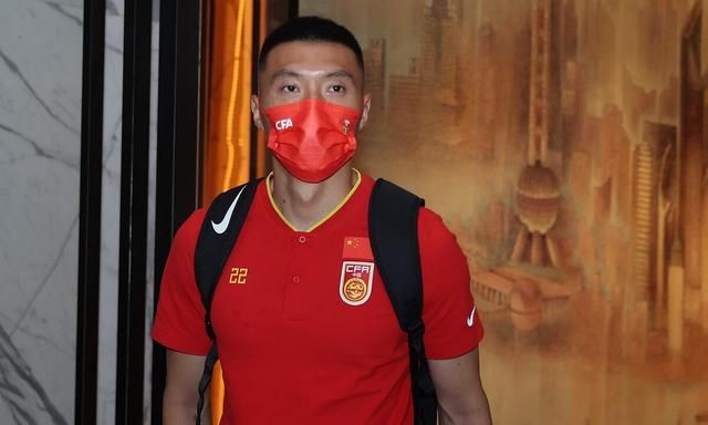 细思极恐!对阵越南,国足后防伤病严重,于大宝或许又要首发出场休闲区蓝鸢梦想 - Www.slyday.coM 细思极恐!对阵越南,国足后防伤病严重,于大宝或许又要首发出场休闲区蓝鸢梦想 - Www.slyday.coM