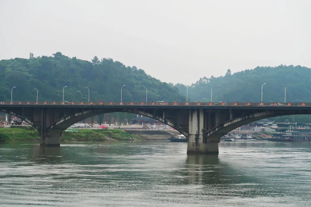 大桥|乐山市_新浪新闻