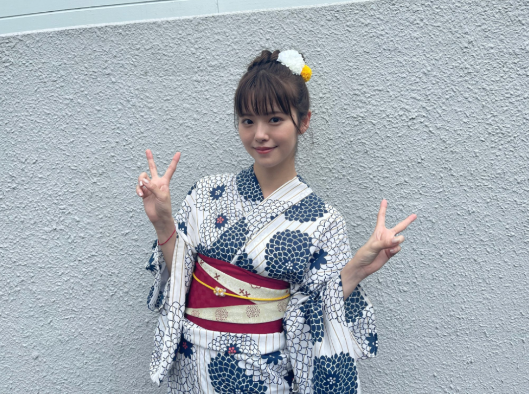 日本少女18岁签约，却被公司雪藏5年！出道便美如惊鸿！休闲区蓝鸢梦想 - Www.slyday.coM