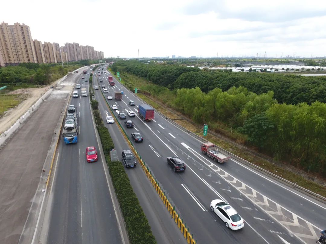 高速上的你集中返程客流正式开始