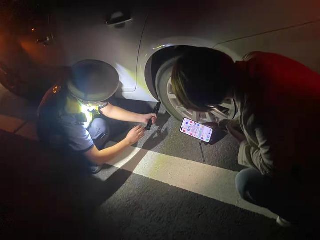 假期倒计时！贵阳高速交警国庆长假是这样度过休闲区蓝鸢梦想 - Www.slyday.coM