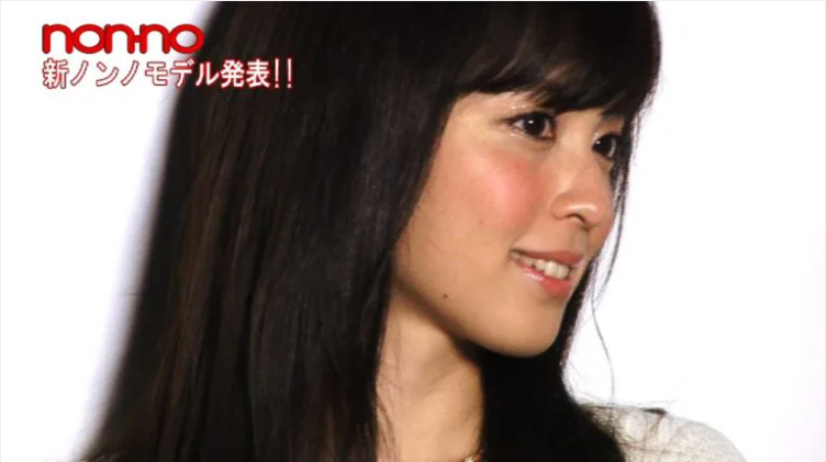 日本少女18岁签约，却被公司雪藏5年！出道便美如惊鸿！休闲区蓝鸢梦想 - Www.slyday.coM