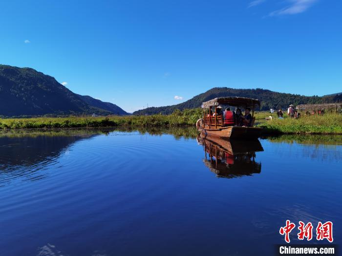 图为腾冲北海湿地风景区。　罗婕 　摄