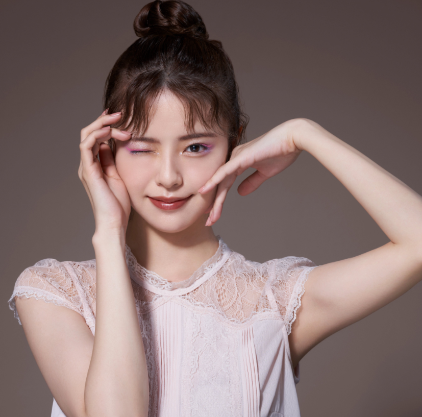 日本少女18岁签约，却被公司雪藏5年！出道便美如惊鸿！休闲区蓝鸢梦想 - Www.slyday.coM