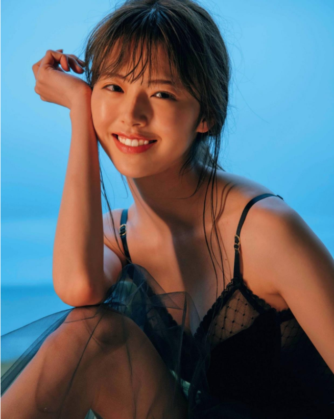 日本少女18岁签约，却被公司雪藏5年！出道便美如惊鸿！休闲区蓝鸢梦想 - Www.slyday.coM