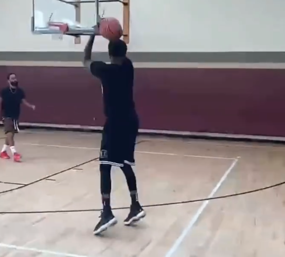 马尚恢复惊人!三分6中6,现已投入三分特训,距归队只差4个月!休闲区蓝鸢梦想 - Www.slyday.coM 马尚恢复惊人!三分6中6,现已投入三分特训,距归队只差4个月!休闲区蓝鸢梦想 - Www.slyday.coM