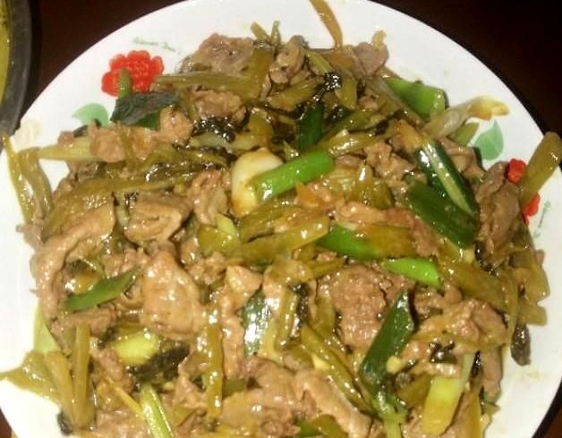 第一次去男友家,这是他家人做的菜看到菜后,饭都没吃我就走了休闲区蓝鸢梦想 - Www.slyday.coM 第一次去男友家,这是他家人做的菜看到菜后,饭都没吃我就走了休闲区蓝鸢梦想 - Www.slyday.coM