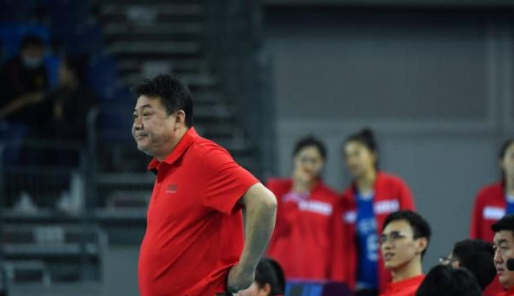 郎平正享受退休时光!看似有3大接班人,可没人比她熟悉中国女排休闲区蓝鸢梦想 - Www.slyday.coM 郎平正享受退休时光!看似有3大接班人,可没人比她熟悉中国女排休闲区蓝鸢梦想 - Www.slyday.coM