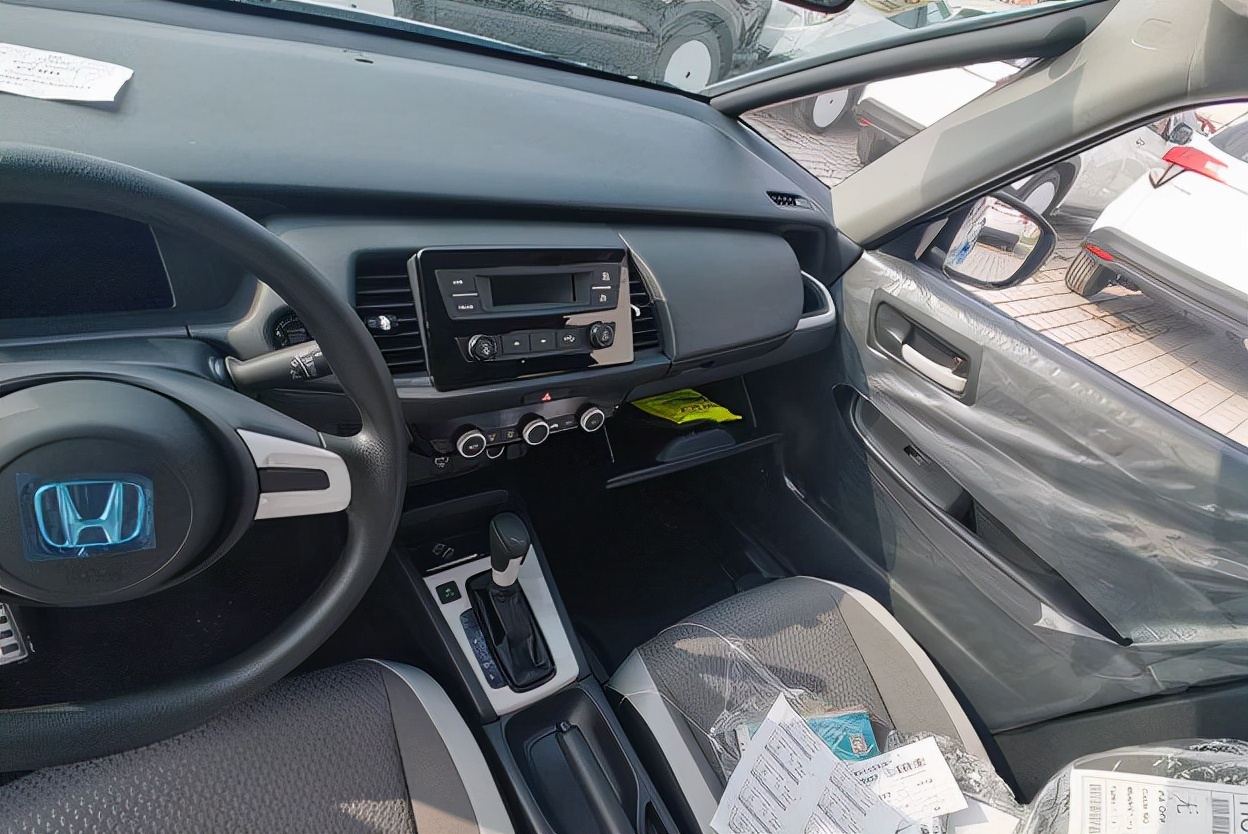 飞度更新,还是收音机中控,你受得了吗?